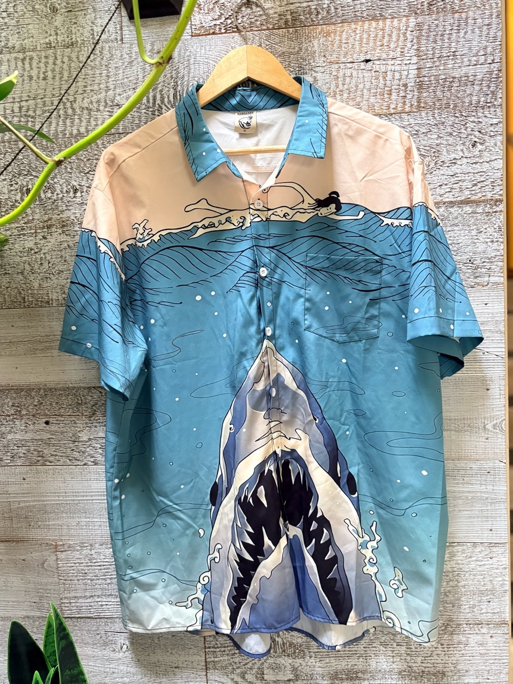 Hardaddy | "Shark" Lightwight Hawaiian-Style Resort Shirt - XL